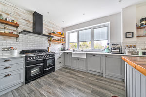 Kitchen/dining room- click for photo gallery